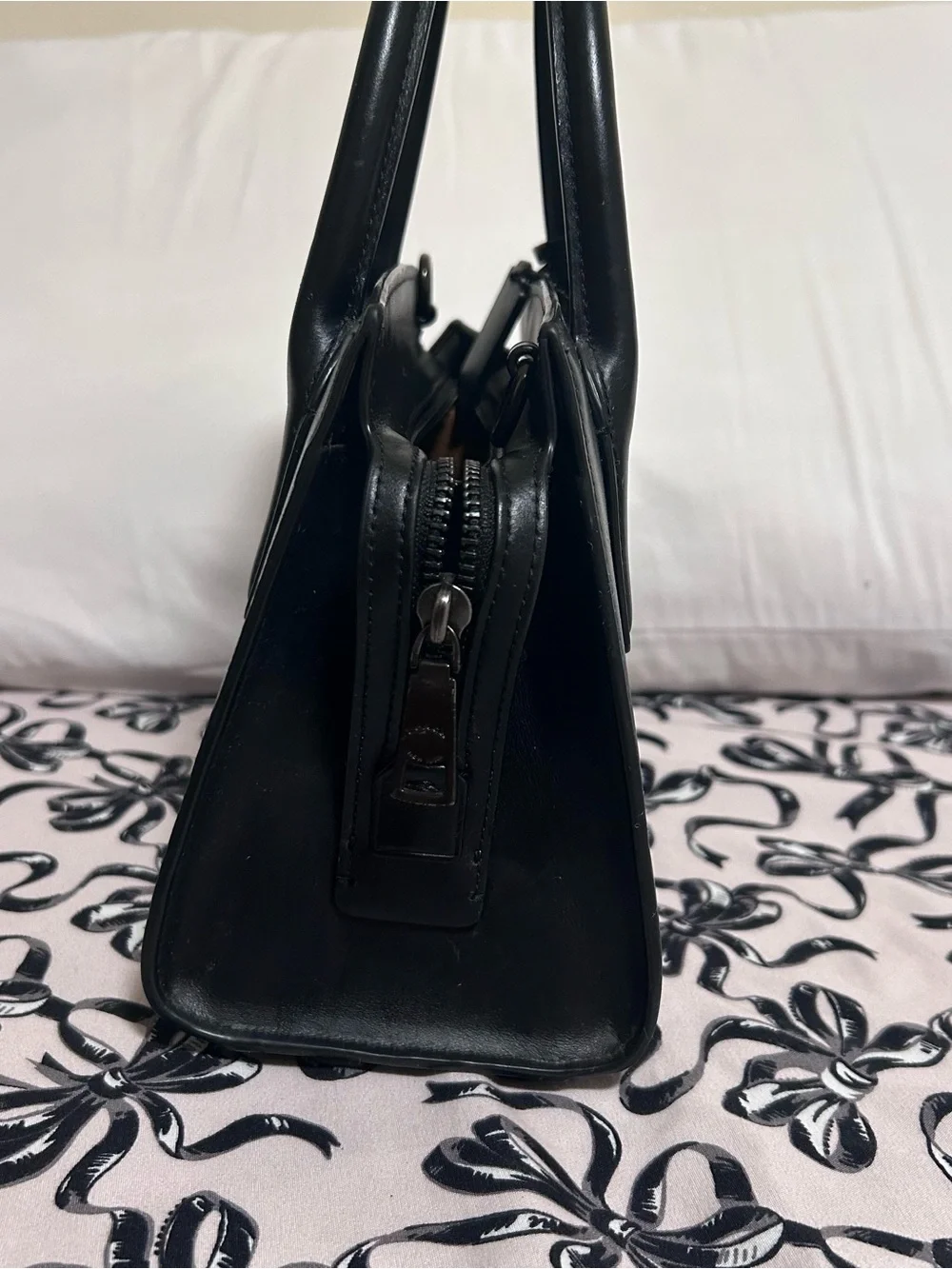 Coach sleek black